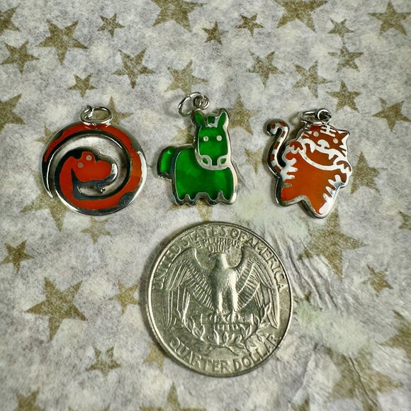 NEW Set of 3 Real Silver and Resin Animal Pendants + One Silver Tone Chain - Picture 2 of 6